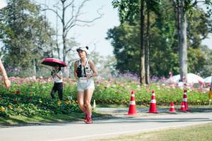 BIB: 
                            <button type="button" onclick="openModal(27610274)" class="btn btn-primary btn-sm float-right btn-popup" data-toggle="modal" data-target=".modal-high-quality">
                        <i class="fas fa-shopping-cart"></i> Add to Cart
                    </button>
                                            <button type="button" onclick="isThisMe(27610274, true)" class="btn btn-success btn-sm float-right btn-popup btn-isme hidden" data-toggle="tooltip" data-placement="bottom" title="นี่คือรูปของคุณใช่ไหม คลิกที่นี่เพื่อเอาเข้าอัลบั้ม">
                        <i class="fas fa-plus"></i> Add to album
                    </button>
                    <button type="button" onclick="isThisMe(27610274, false)" class="btn btn-warning btn-sm float-right btn-popup btn-isnotme hidden">
                        <i class="fas fa-ban"></i> Remove from album
                    </button>